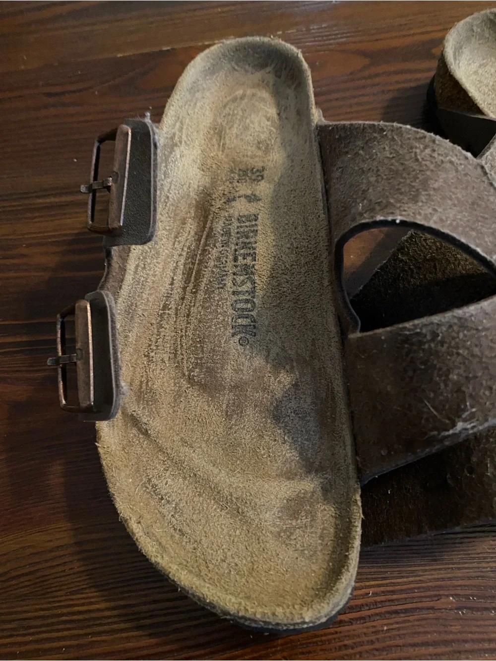 Birkenstock sandals  Women’s size: 8.5 (39) Brown Excellent used condition